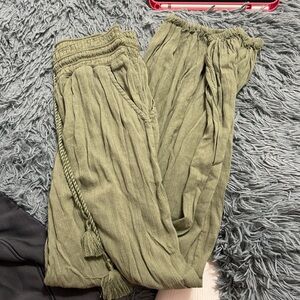 Aerie Sage Green Relaxed Pants